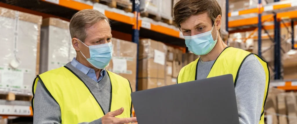 Roles and Responsibilities of a Freight Forwarder vs Customs Broker